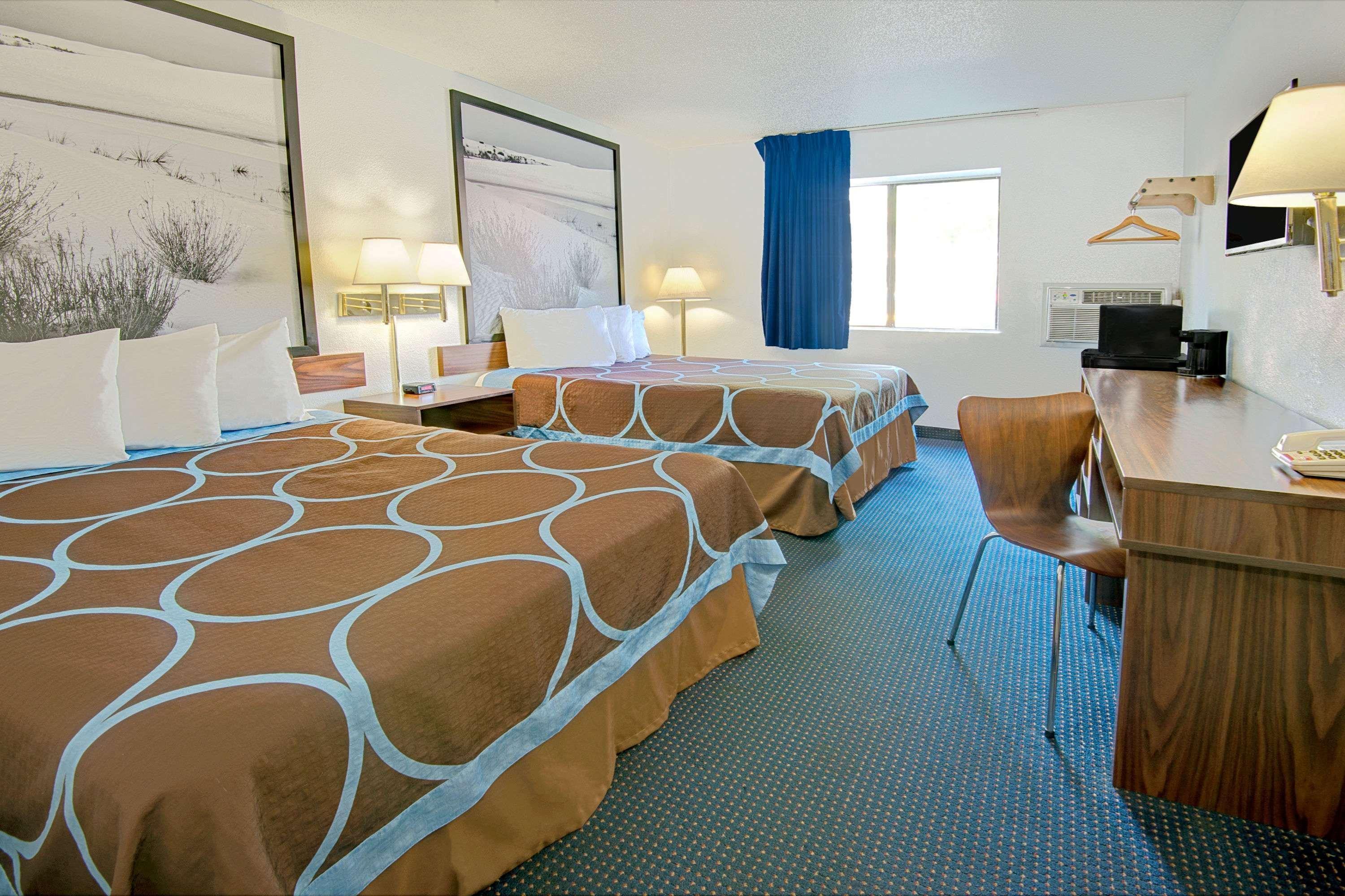 Super 8 By Wyndham Las Cruces University Area Zewnętrze zdjęcie